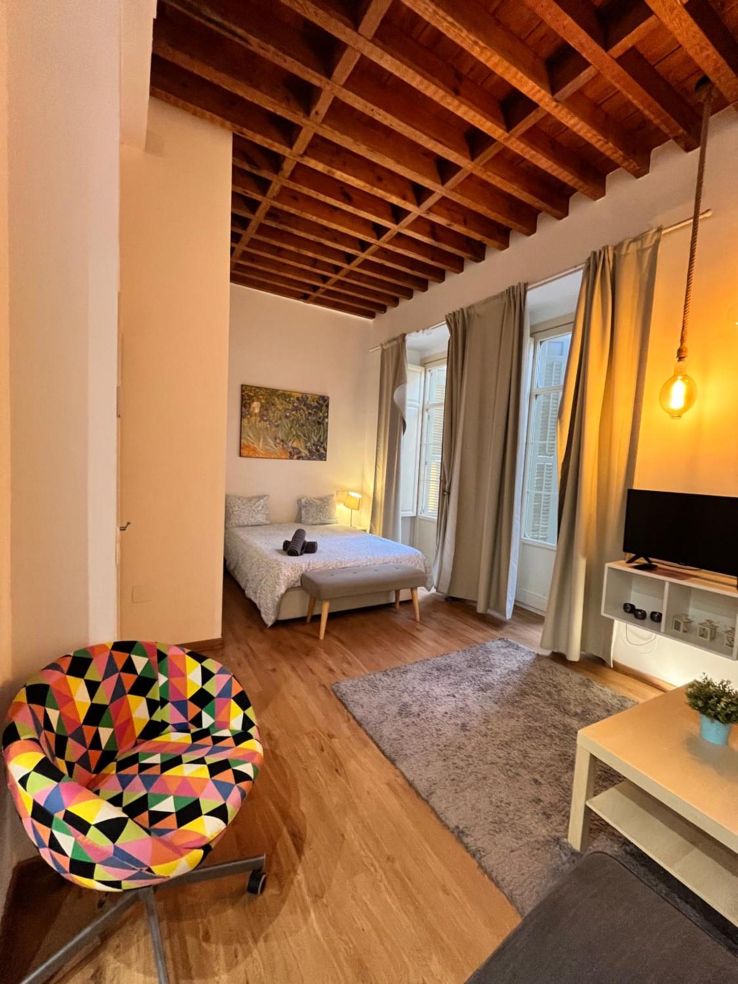 Larios Deluxe Studio Málaga Exterior foto